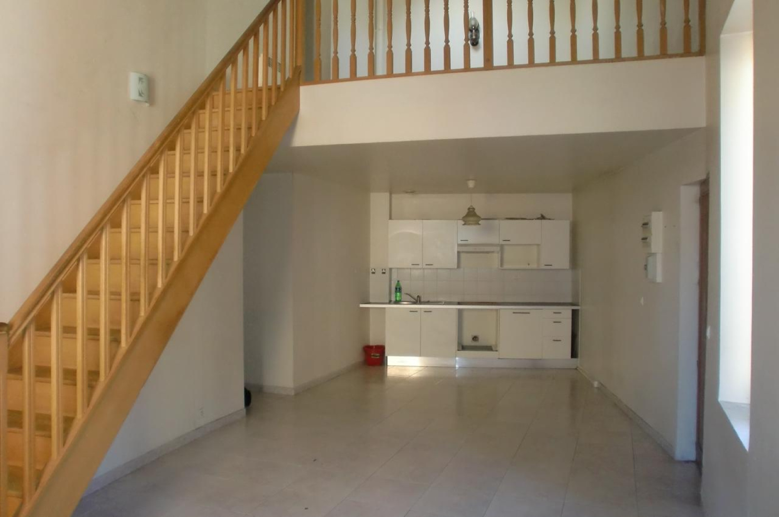 Image_1, Immeuble, Aubagne, ref :Huveaune